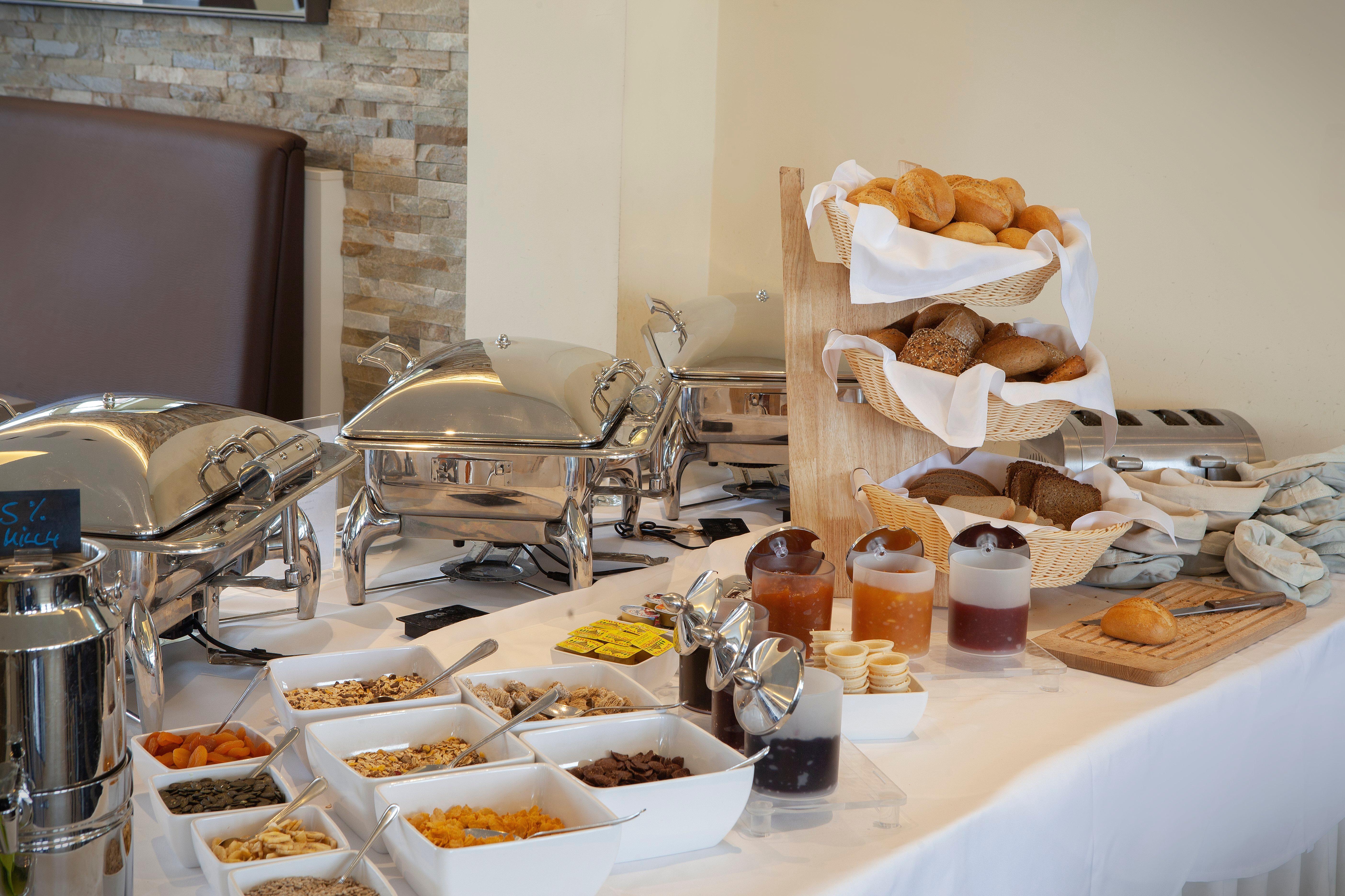 Willow Hotel Restaurant Kötschlitz Екстериор снимка