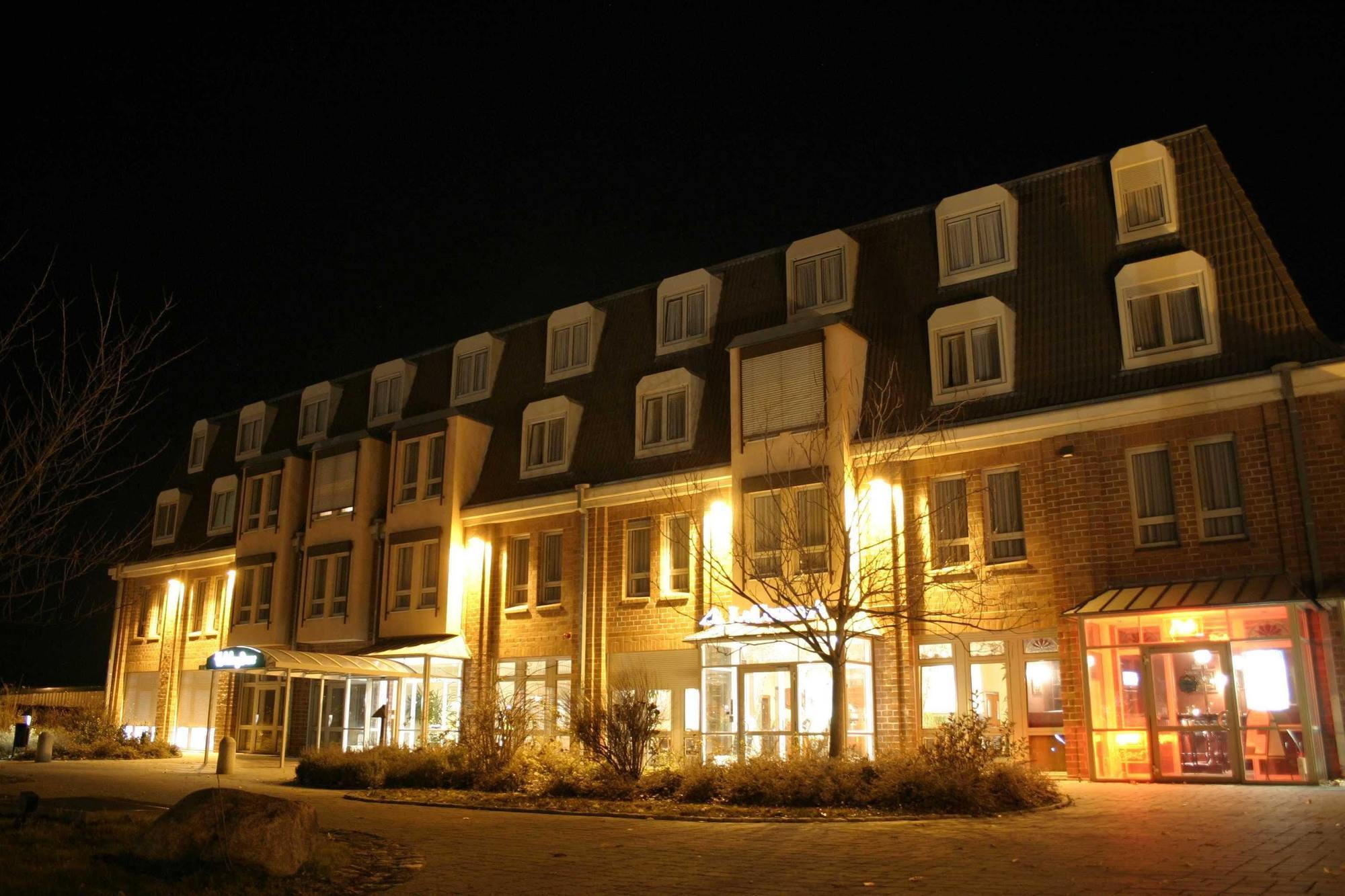 Willow Hotel Restaurant Kötschlitz Екстериор снимка
